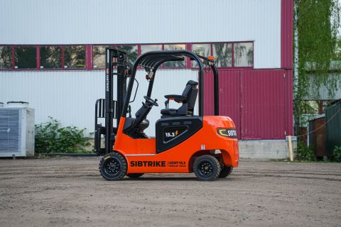 Вилочный погрузчик Sibtrike SF4 Light 15.3LA 1500 кг