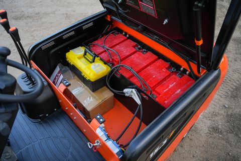 Вилочный погрузчик Sibtrike SF4 Light 20.3LA 2000 кг
